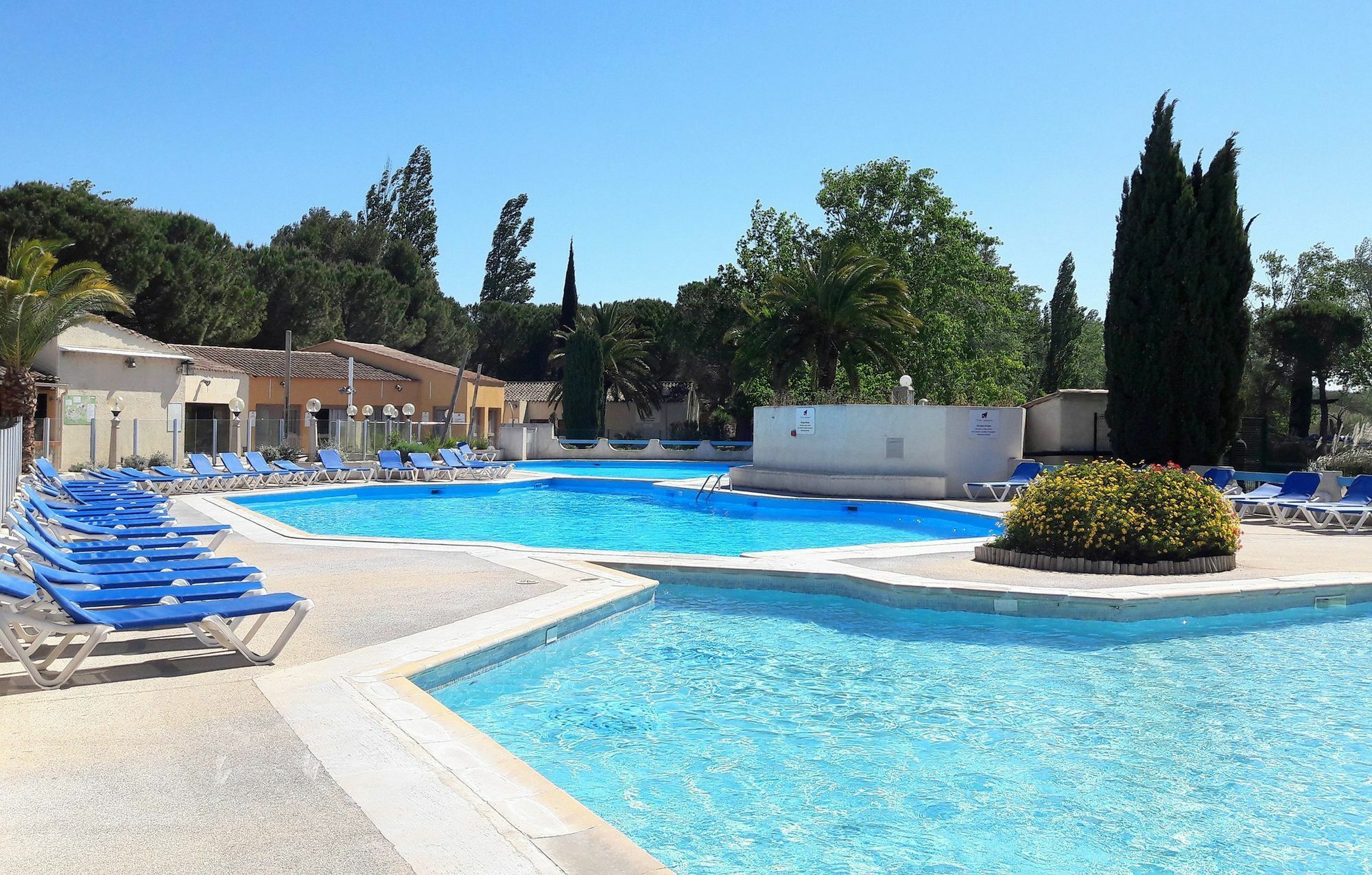 Residence Odalys Le Village Camarguais Les Gardians Arles Ngoại thất bức ảnh